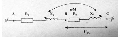 В цепи R<sub>2 </sub>= X<sub>1 </sub>= ωM/2. Определить сдвиг фаз между током в цепи и напряжением U<sub>ВС</sub> на зажимах второй катушки: <br />а) ток совпадает по фазе с U<sub>ВС</sub>; <br />б) ток отстает по фазе от напряжения U<sub>ВС</sub> на угол 90°; <br />в) ток опережает по фазе напряжение U<sub>ВС</sub> на угол 45°; <br />г) ток отстает по фазе от напряжения U<sub>ВС </sub>на угол 45°.